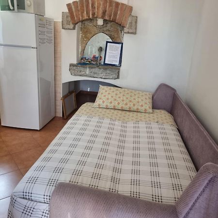 Apartmani Milenko Lubenice Buitenkant foto