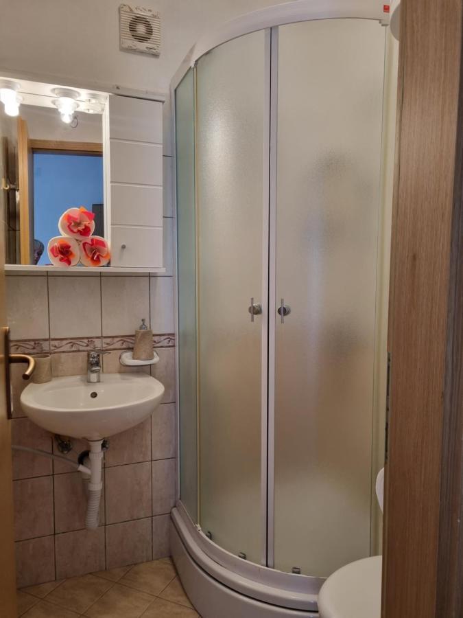 Apartmani Milenko Lubenice Buitenkant foto