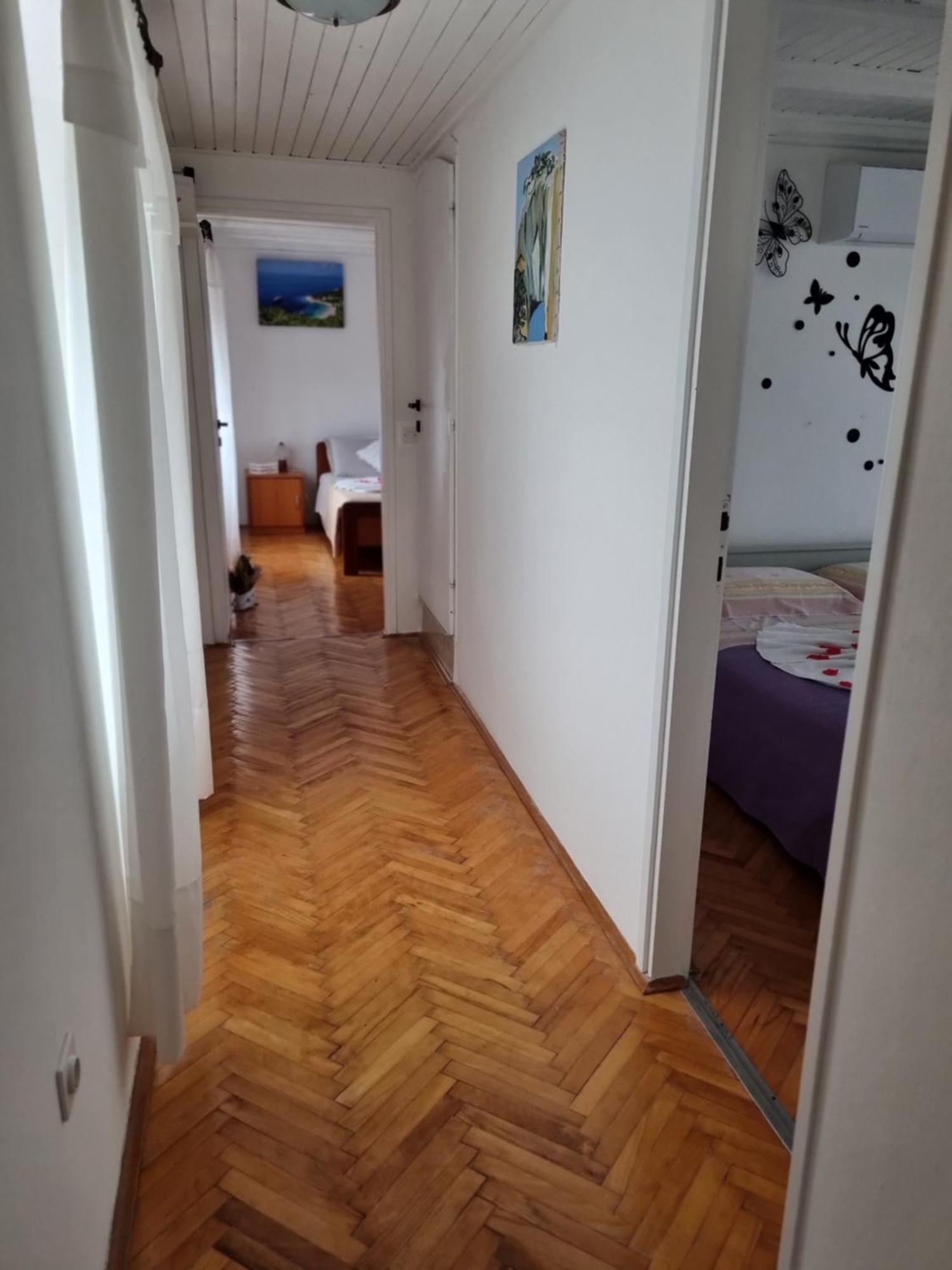 Apartmani Milenko Lubenice Buitenkant foto