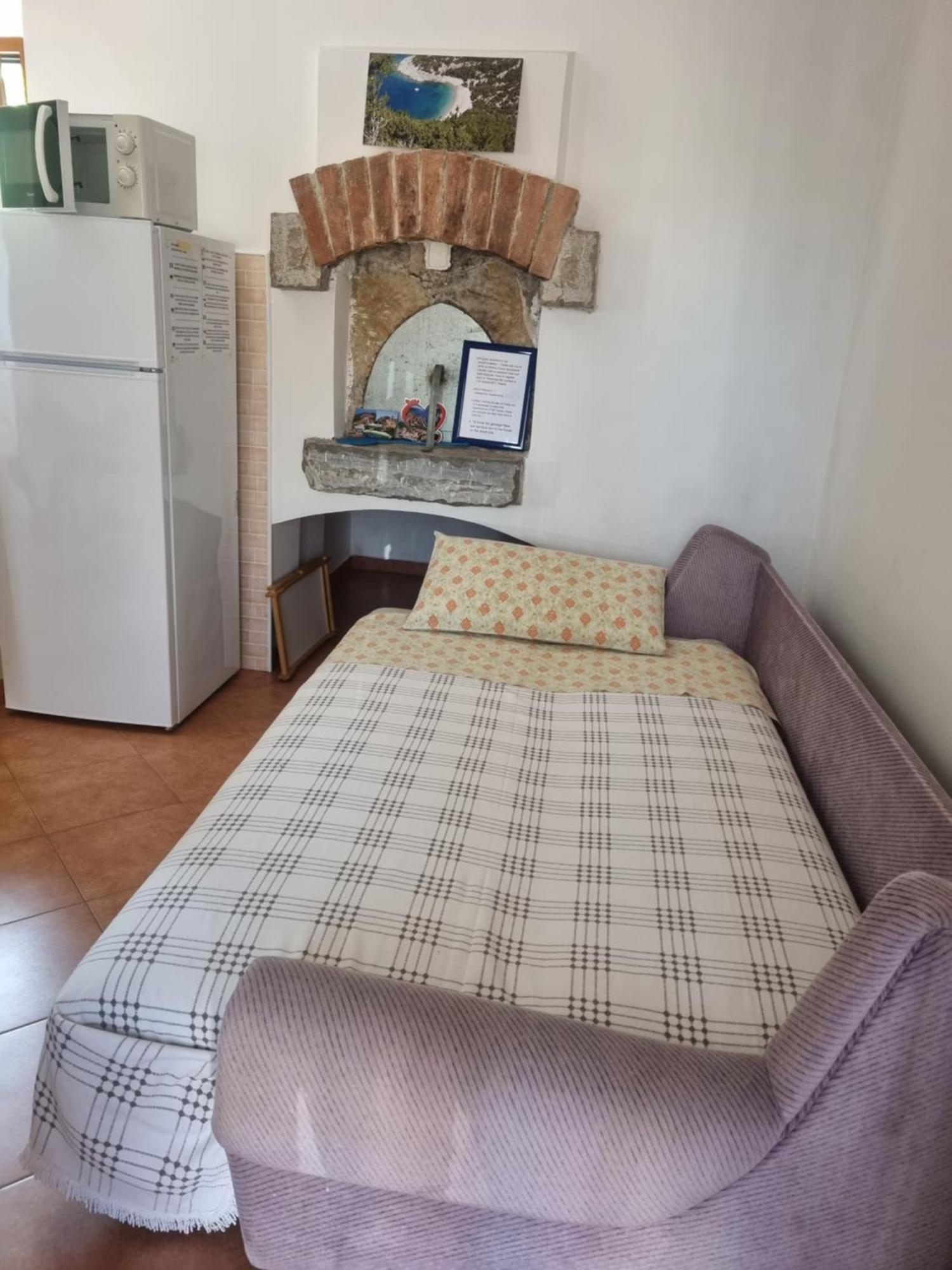 Apartmani Milenko Lubenice Buitenkant foto